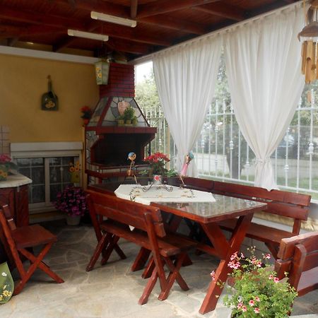 Nina Studios Skala Potamia  Luaran gambar